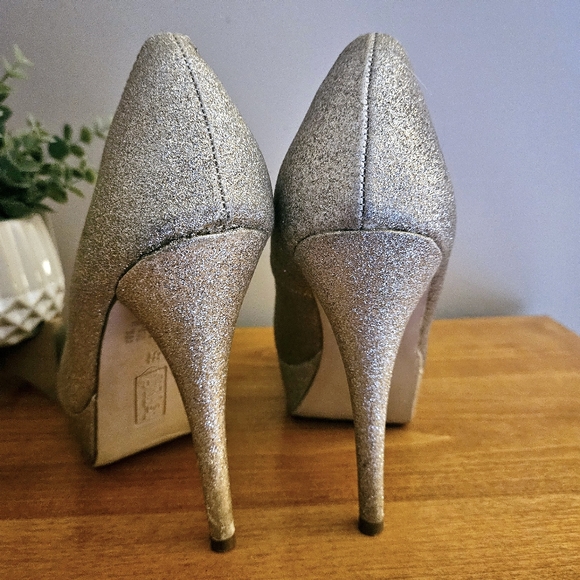 Gold Glitter Platform Heels - Picture 2 of 6
